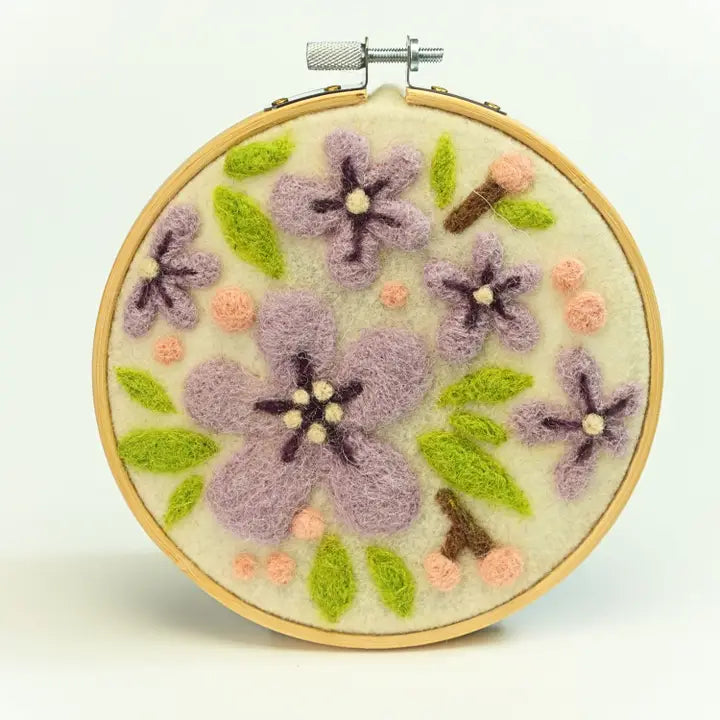 Wool Painting Kit: Blossoming Flower