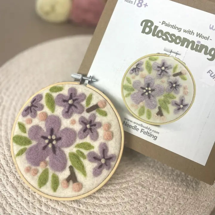 Wool Painting Kit: Blossoming Flower