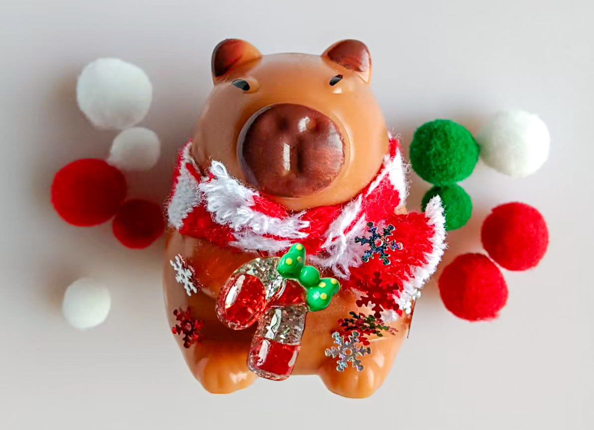 Zaba Taba Holiday Squishy - Capybara