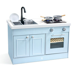 Deluxe Kitchen with Running Water