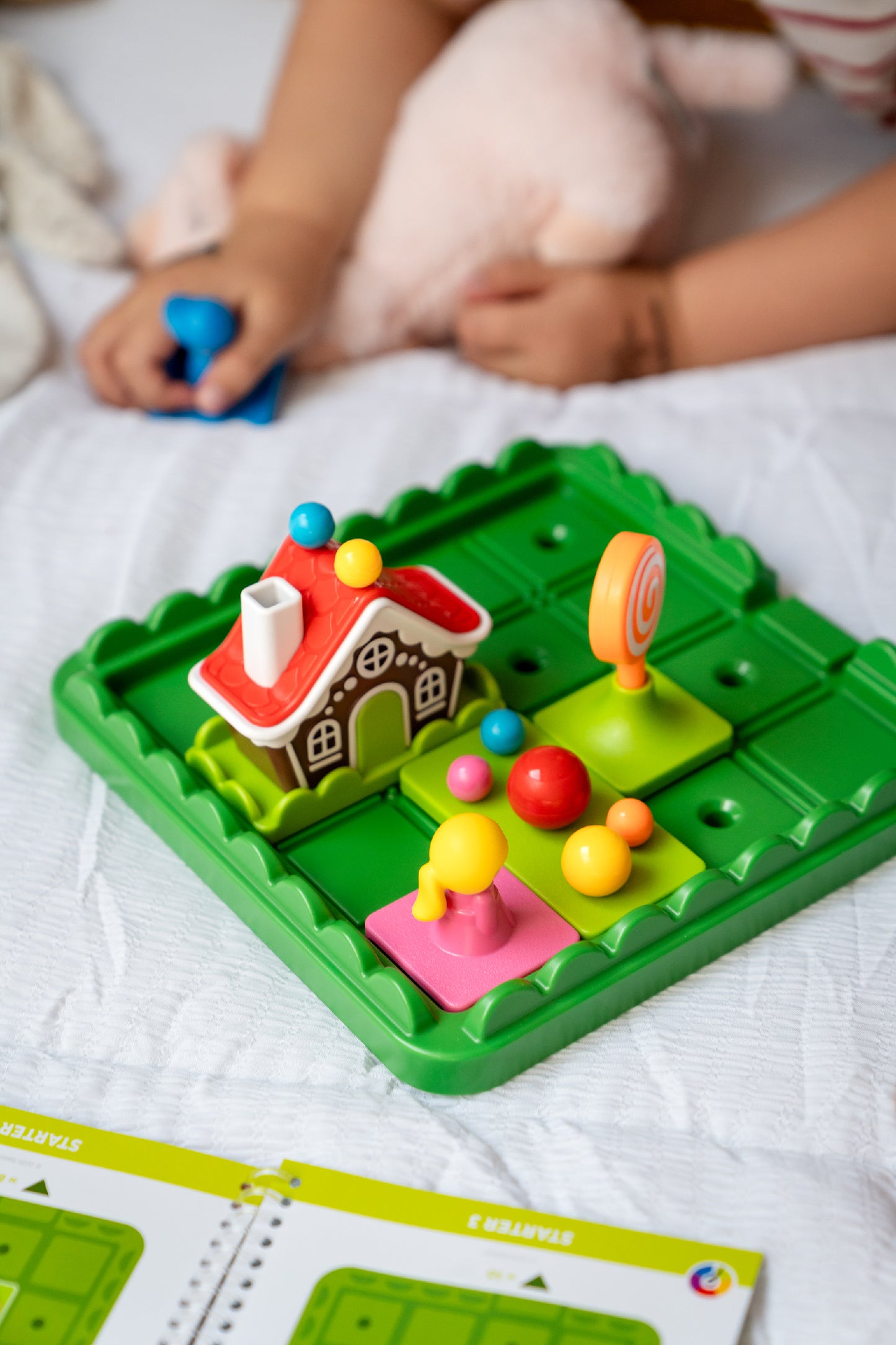 Hansel & Gretel's Candy Adventure
